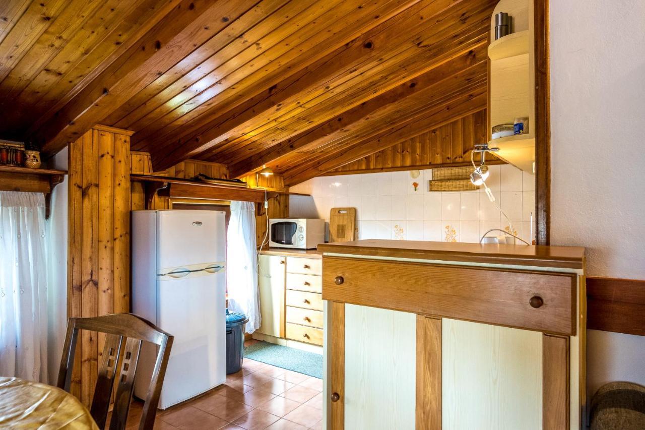 Apartmani Rosa Turanj Buitenkant foto